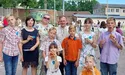 Хотіла взяти дівчинку зі сиротинця, а взяла десятьох