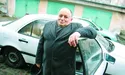Батько п’яти дітей віддав на фронт «Мерседес»