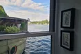 «Зоїн Ковчег» пливе Сеною