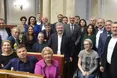 «Європейська Солідарність» лідирує у партійному рейтингу, а відрив між Зеленським і Порошенком скорочується