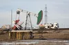 російська нафта дешевшає: Urals опустився до 34 доларів через санкції
