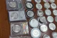 Львівські митники виявили партію колекційних монет у посилці зі Штатів
