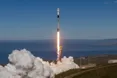 SpaceX вивів на орбіту 140 супутників