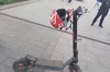 У центрі Львова хлопець на електросамокаті важко травмував дворічну дитину
