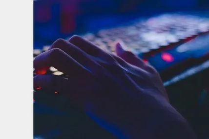 Anonymous оприлюднили інформацію після зламу Центробанку росії