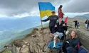 «Гори доступні для кожного»: захисник з протезом підкорив гору Пікуй на кріслі Джульєтці