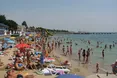 «Приїхала пара. Вийняли з машини по ящику горілки і вина. А про дитину забули...»