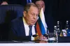 росія готова вести переговори і з Україною, і з Європою, але бойові дії будуть припинені лише за результатів, які влаштовують росію