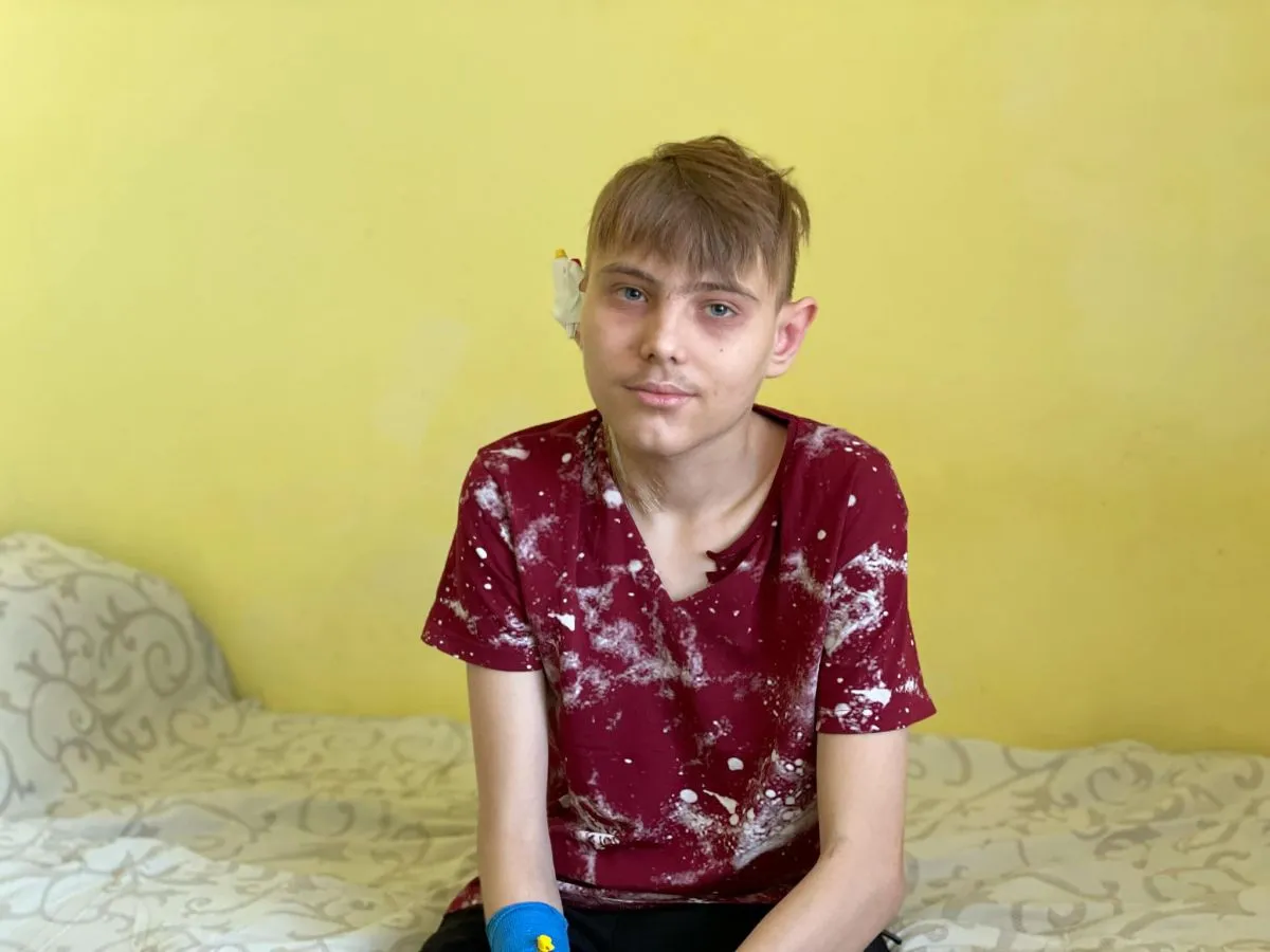 17-річний Максим 