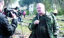 Онуків замкнули – і пішли катувати дідуся з бабусею...